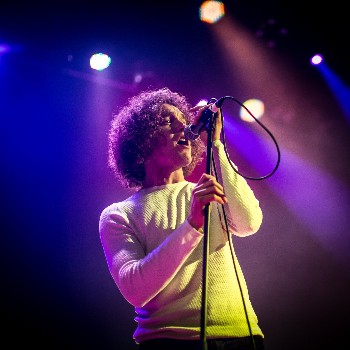 JSaunders_Photo's tweet image. Beautiful songs from the talented @SeafretOfficial on their last night of their tour in London at @Islington_AH Pt.4/4