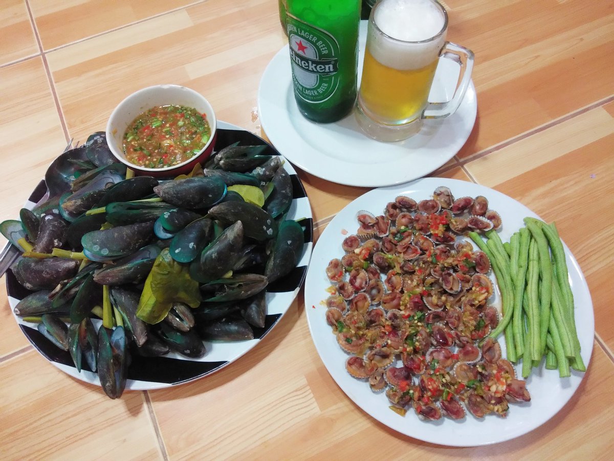 npnikini's tweet photo. เบียร์หวานๆไหมค้ะ https://t.co/m0CfFsqLRA