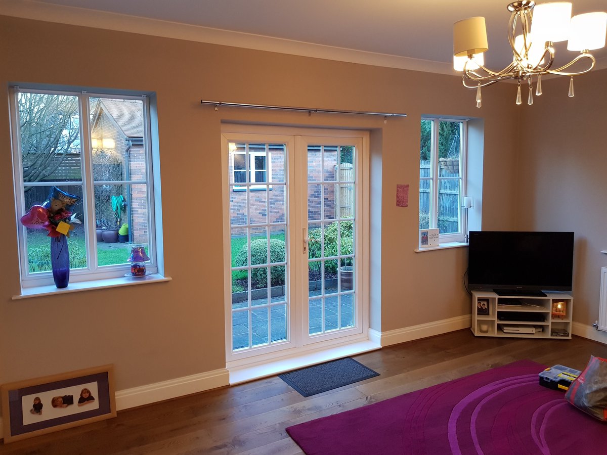 QuickStitch_Ltd's tweet photo. Made to measure Curtains and Roman Blinds inc fittings
#quickstitchhandforth #curtains #romanblinds #sittingroom #familyroom #interiors #interiordesigns #interior4u #luxuryinteriors #classyinterior #englishinterior #sewing #handforth #wilmslow #stockport #manchester #cheshire https://t.co/Nn7o6VzVI8