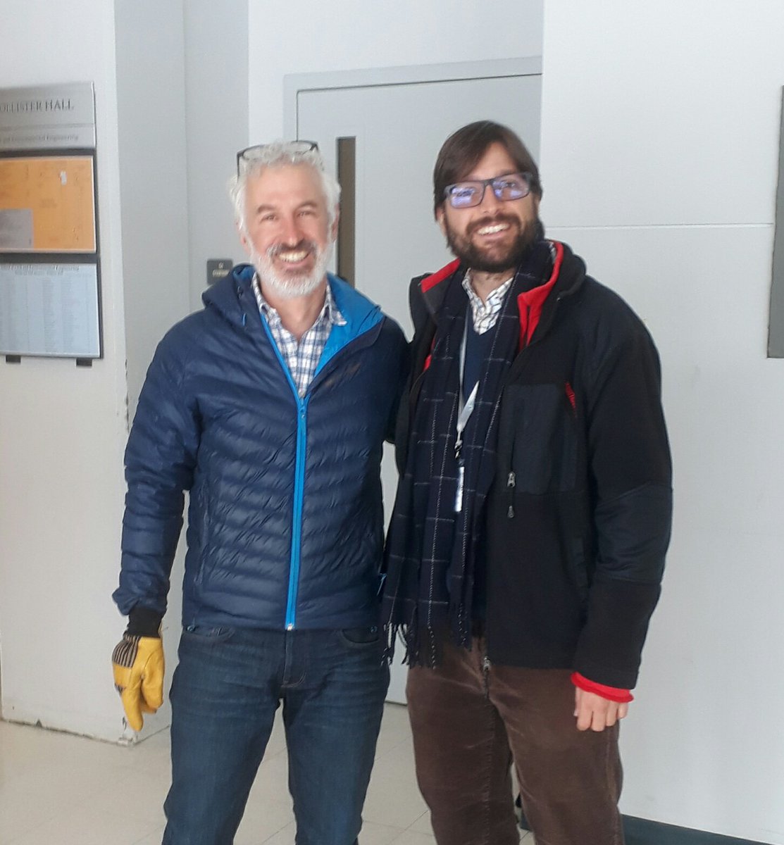 ndresosorio's tweet photo. @eacowen @jkdelgadog Great to share ideas about PIV and #fluidmech between HydraulicLab @Cornell and @OceanicosUN @UNColombia. Tks Todd https://t.co/faxi5SXfTK