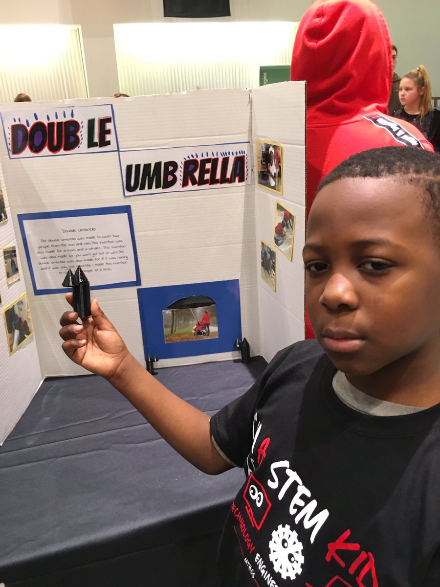 Mcscience348's tweet photo. At UC today for #GCSCstem project with 3 D printers! Students have awesome inventions! Well done South Elementaryand congrats to Ms Lucas and Ms Hashemi on completing your first 3D Printing Club! #myohioclassroom #mthcs ##MtHealthyProud https://t.co/Z6UNW3BB4b