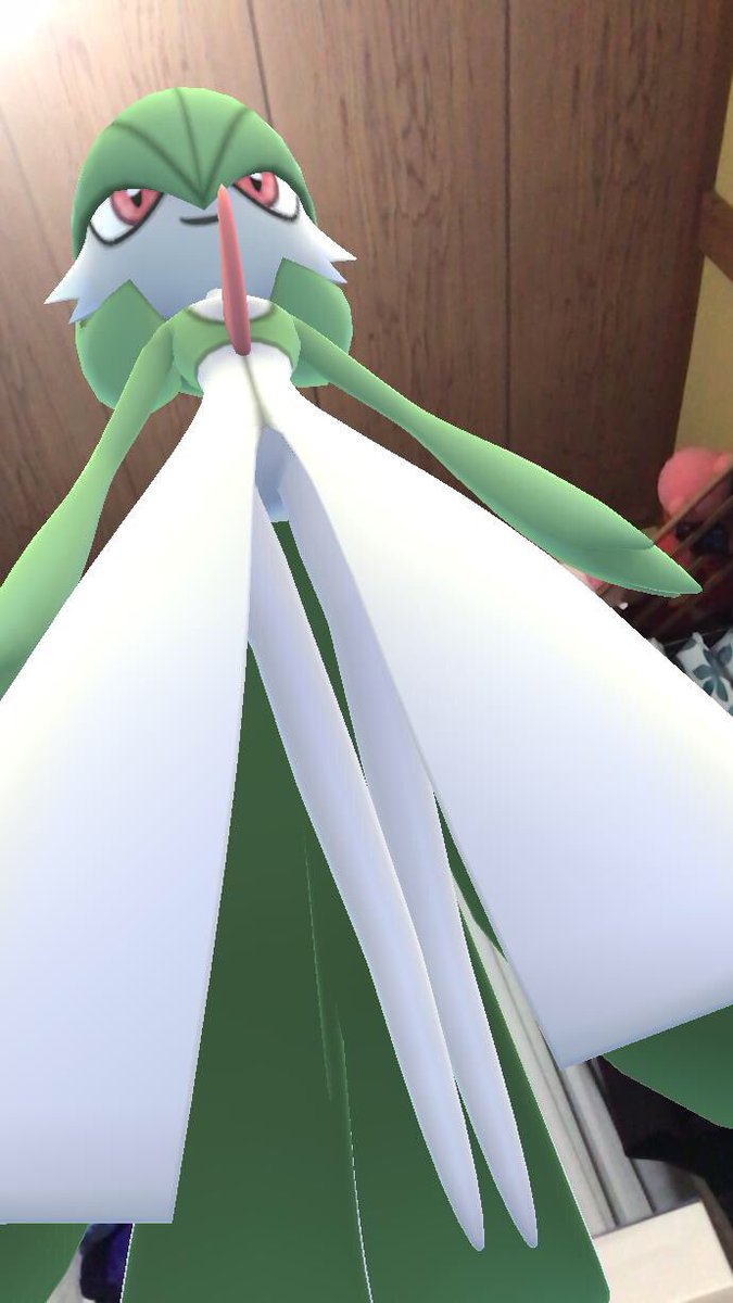 Uzivatel ゲームの柚さん Na Twitteru サーナイトの日 にサーナイトのパンチラを撮ったりしていました 逆にこれでドーブルが出なくて良かった ポケモンgo Goスナップショット Pokemongo Pokemongoar Gosnapshot