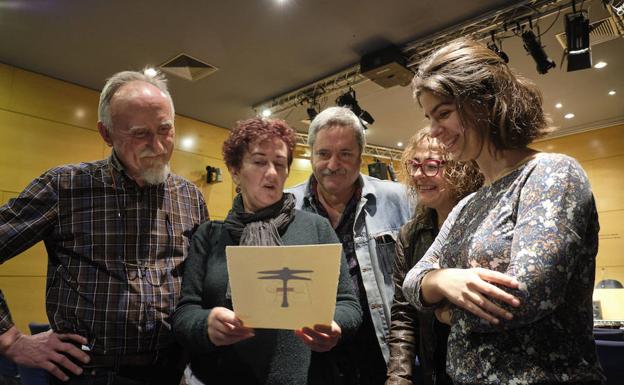 Unas jornadas buscan la reactivación de la clausurada Escuela de Arte de Deba
diariovasco.com/culturas/jorna… por <a href="/raldarondo/">Ricardo Aldarondo</a>