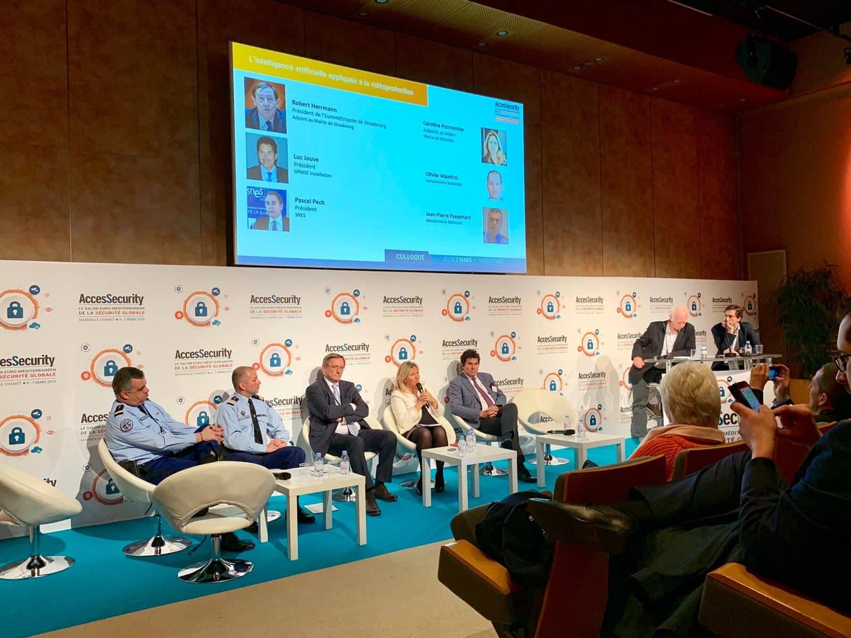 TBC_France's tweet photo. En direct de la conférence "L’intelligence artificielle appliquée à la #vidéoprotection" au salon @AccesSecurity. Une thématique qui passionne notre équipe! #IA #IntelligenceArtificielle https://t.co/nOPOV3t1Qz