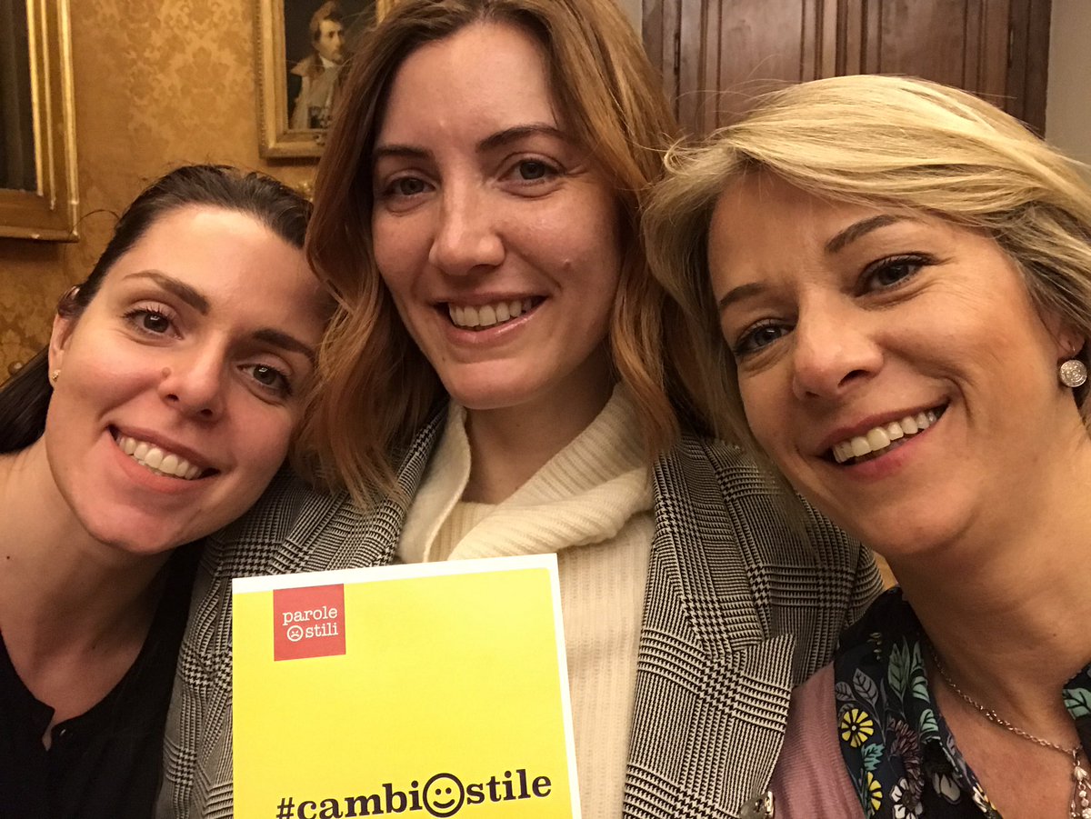 #cambiostile si comincia! <a href="/rositauau/">Rosy Russo</a> spiega il Manifesto della Comunicazione non Ostile per la politica <a href="/Montecitorio/">Camera dei deputati</a> con tanti deputati (e anche @sec_rp <a href="/SECGovRelations/">SEC Public Affairs</a> <a href="/CastelElen/">Elena Castellini</a> )