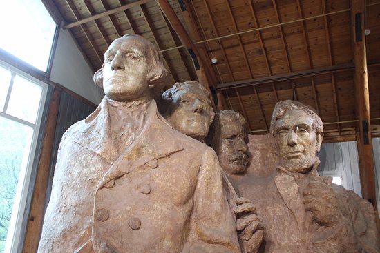 This morning <a href="/Geekdom/">Geekdom</a>'s Fundapalooza, our founders are in the Borglum building, where Mount Rushmore was first prototyped. One of America's earliest startups! #fundapalooza #fundapalooza2019