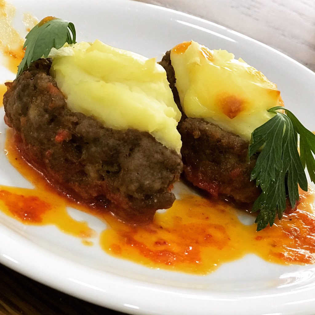 #restaurant #food #instafood #like #love #yemek #istanbul #türkiye #trabzon #lezzet #gastronomi #gurme #nurolpark #basınekspres #sunum #tarif #enfes #afiyetolsun #pratikyemek #anayemek #specialler #mutfak #pide #döner #suluyemek #lezzet