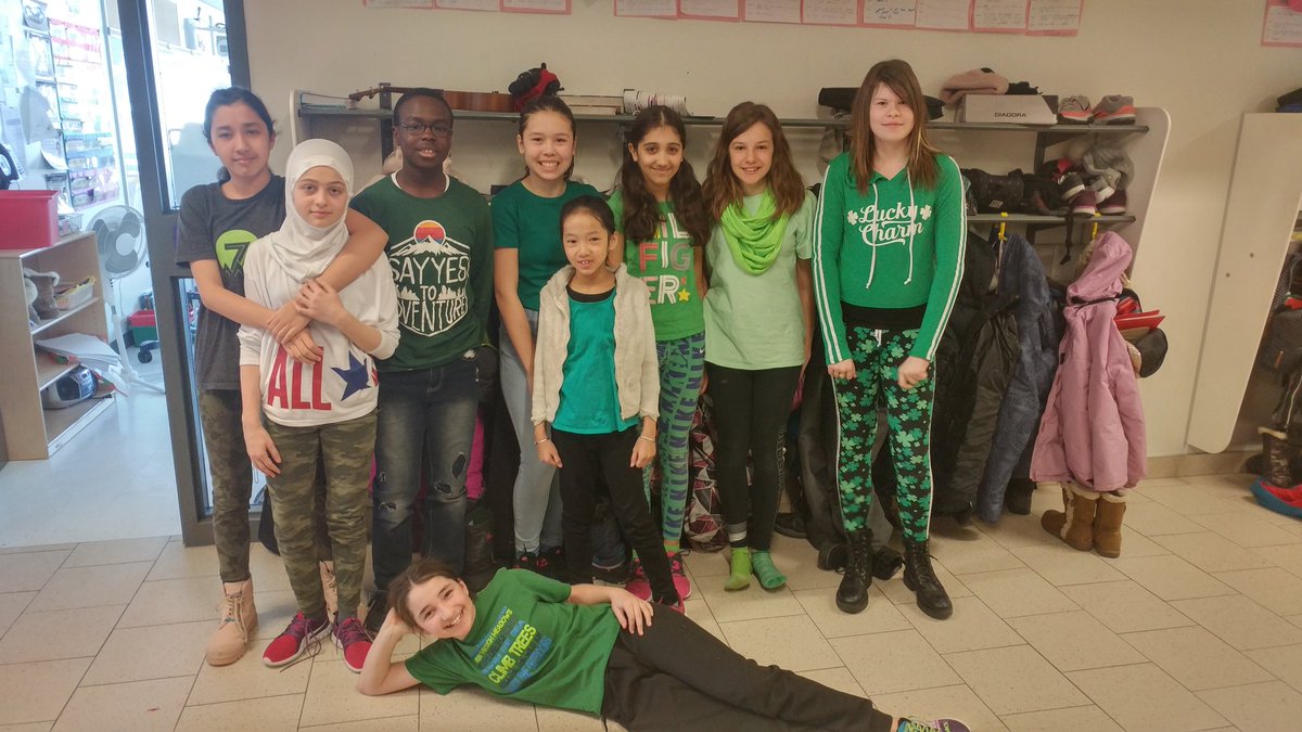 MeaghanMme's tweet photo. St. Patty's day! #dressingreen @chapmanmillsps @ocdsb https://t.co/Y0DvnTAeqd