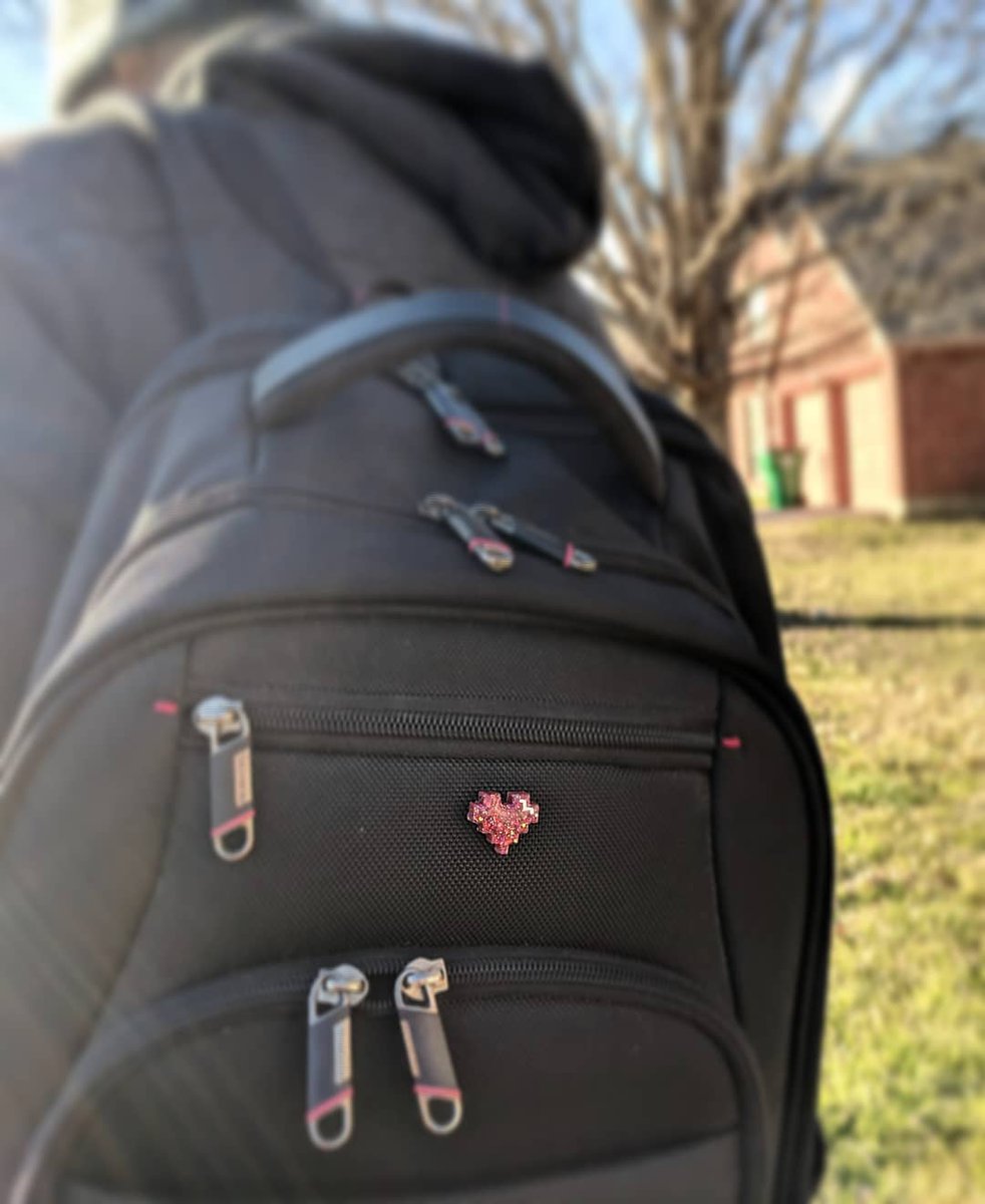 danglecharms's tweet photo. There's no doubt the owner of this pin is a devout gamer & a winner! Pick one up- on sale thru the weekend! https://t.co/RyYGNnZdxT
#danglecharms #gamerlife #gamerstyle #pixelart #pixel #8bit #8bitgaming #retrogaming #nes #nintendo #snes #videogame #gamers #gamerguy #etsysellers https://t.co/efr79yiULs