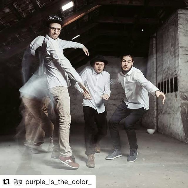 Purple is the Color
*
18.03.2019, 20:00
#AhmedAdnanSaygunMerkezi
#Izmir
*
19.03.2019, 20:30
Bahçeşehir Koleji #Bodrum Kampüsü
*
Yeni nesil müzisyenler günümüzde kendi yaratıcılıklarını sıklıkla dönemin baskın jargonuna feda etmeyi tercih ededursun, Purpl… ift.tt/2J0qQI3
