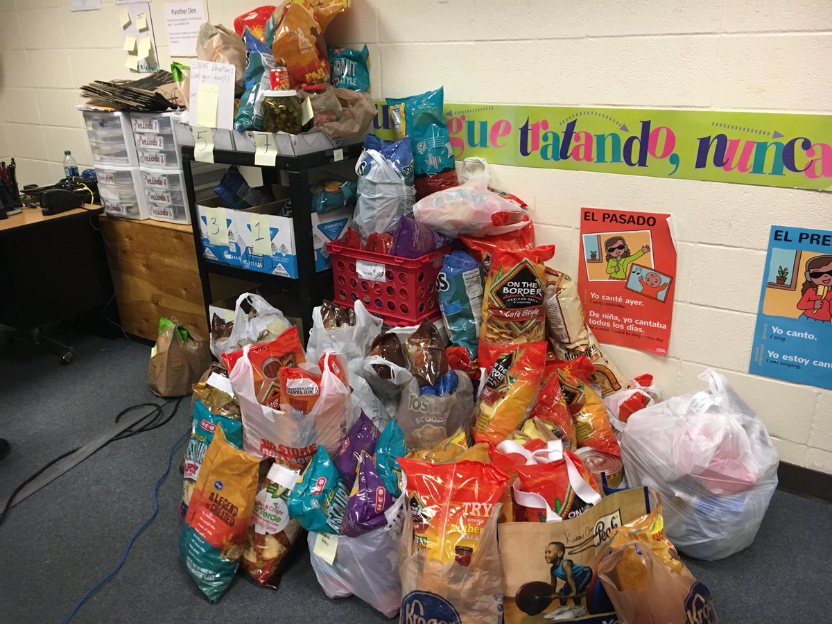 KOSNHS1's tweet photo. Thanks for the donations for the carnival! We can’t wait to serve nachos tom!! Don’t forget to come get some for two tickets! https://t.co/dVBhPqSFkp