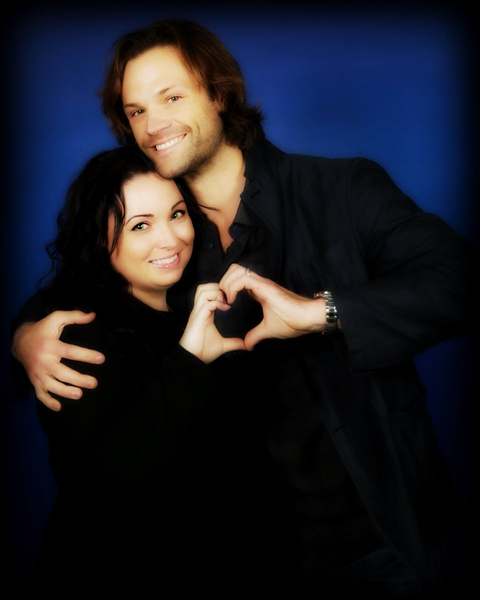 Magdalena5880's tweet photo. "A hug is a nice way to tell another human being without saying the words 'you're important to me'." ~ @jarpad
I am so grateful for this man's kindness, openmindedness, & yes, his amazing hugs! Jared is Hope, Jared is Acceptance, Jared is Joy.
β€οΈβ€οΈβ€οΈβ€οΈβ€οΈβ€οΈβ€οΈ
#JaredLoveWeek #Hugs https://t.co/u5prwD1qNz
