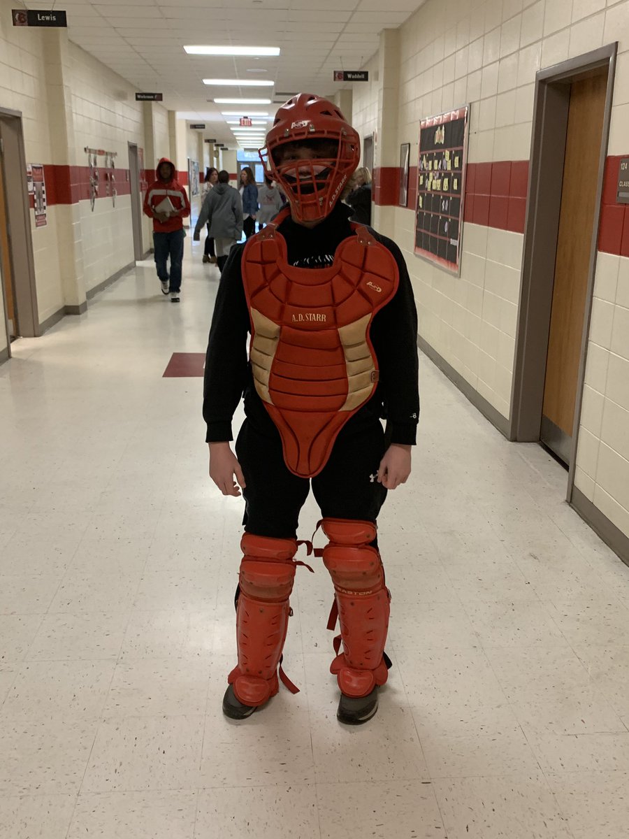 OurKidsMatter_'s tweet photo. ⚾️⚾️ It must be gameday at BCMS!!!⚾️⚾️ @EnnisMommaX4 @MelAdamsBC #BeBCMS #BeatToombs https://t.co/XDkA2CMcFa