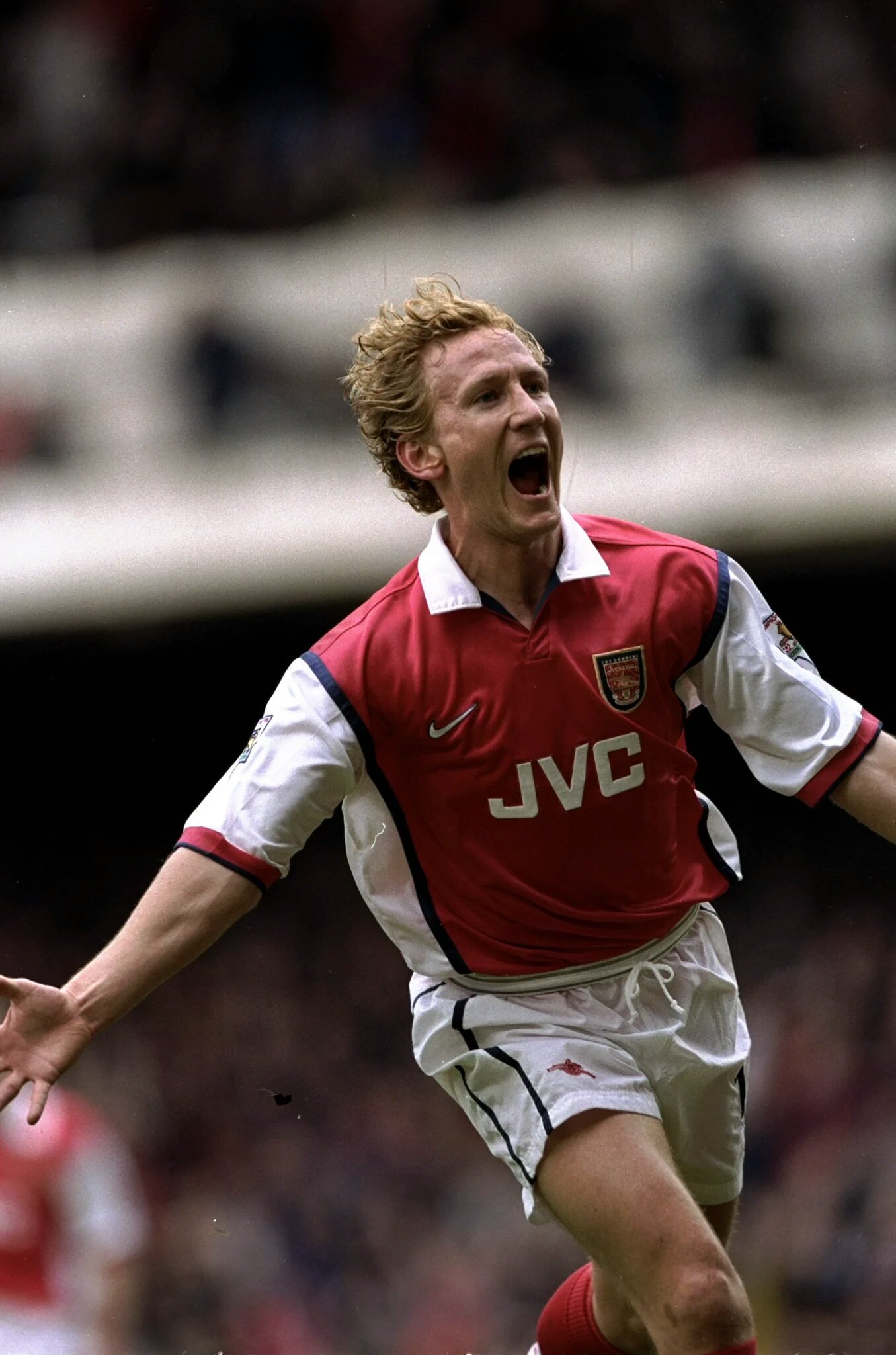 It is only Ray Parlour,happy birthday legend 