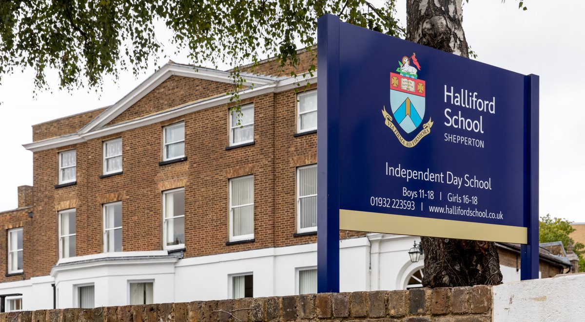 hallifordhead's tweet photo. Halliford School has some exciting career opportunities currently available. We are searching for an additional music teacher to join us in September 2019, as well as an Assistant Caretaker to join us at Easter. For more information please see  https://t.co/gWP57gUZw6 https://t.co/DLEzgxyNfI