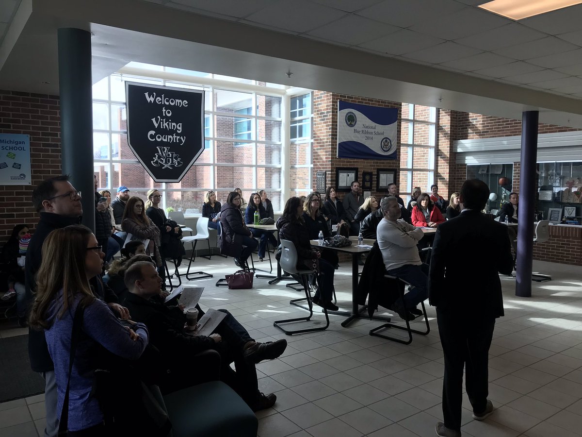 rdmooney's tweet photo. @MrStaugaard @MeganAMaguire Excellent day of learning, growing changing for today and tomorrow in Viking Country yesterday! #proudprincipal #vikingpride https://t.co/3eSPdejU35