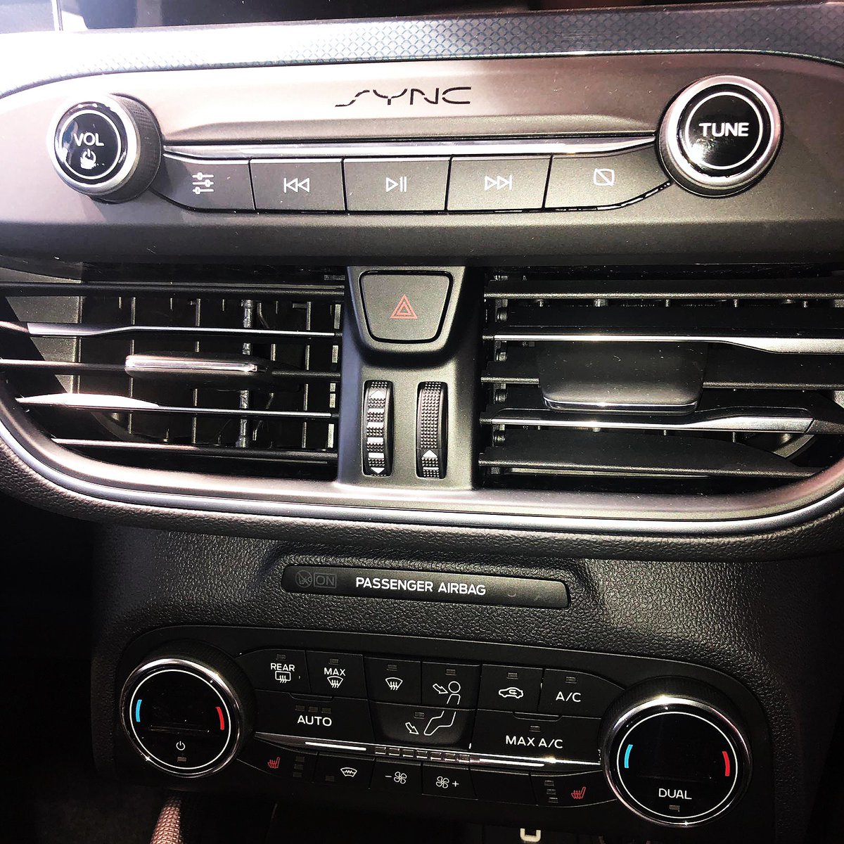 MonMotorsFord's tweet photo. Our All-New Focus Active Tech Live Event is live!
Join us at Chepstow, Newport &amp; Cwmbran Ford to discover the tech-packed All-New Focus Active... For more info visit https://t.co/juzhliEGHd https://t.co/SpgI1VN8Y4