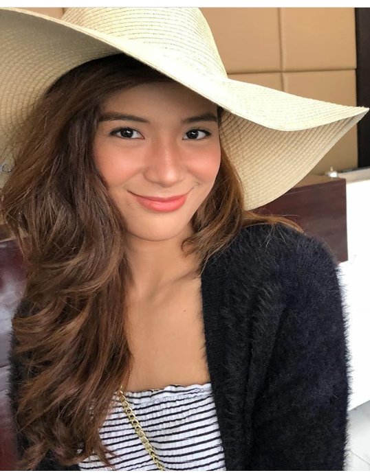 SeronSquad's tweet image. Madam @devonseron17 sobrang masaya ako para sayo as in gumagalak sa tuwa ang puso ko para sayo. Nakatagpo ka ng isang lalaki na hinde nagdalawang isip pagsigawan na ikaw nagbibigay ilaw sa buhay niya. #StayInLove #DevKi

#DevonSeron
#KikoEstrada
#TWBAKikoEstrada