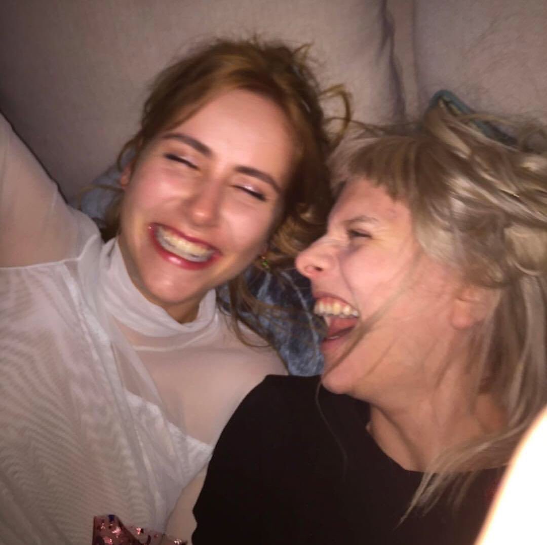 PortalAURORAbr's tweet photo. A @iris_caltwait, que a gente apresentou pra vocês, vai abrir alguns shows da AURORA pela Noruega. https://t.co/xeDuxIuuyS