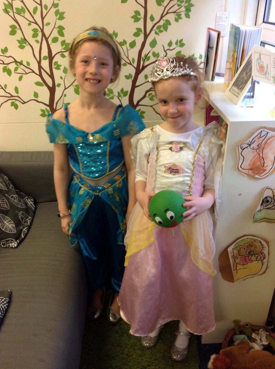 TarvinPrimary's tweet photo. Characters galore for World Book Day! We loved dressing up! #potterclass #readingisfun @WorldBookDayUK https://t.co/nHnPB6LOU3