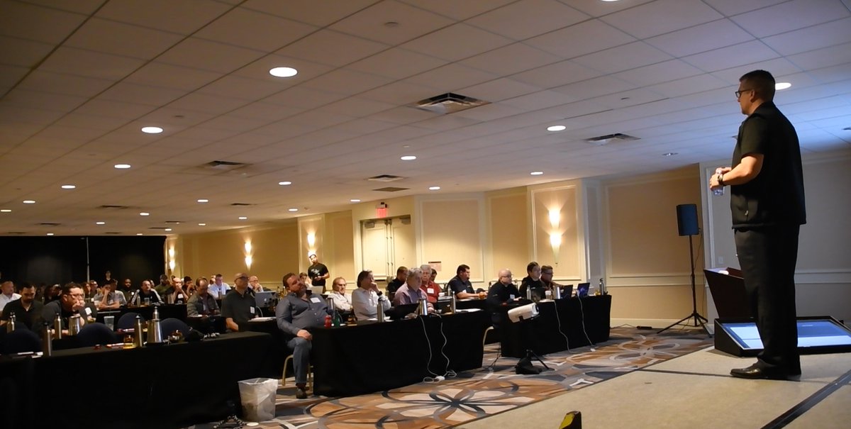 Amazing kickoff to the <a href="/addigy/">Addigy </a> Partner SummIT  by one of the most amazing #MiamiTech Co.  Congrats to <a href="/jdettbarn/">Jason Dettbarn </a> for getting people from all over the US &amp; 6 other countries to enjoy our fantastic <a href="/CityofMiami/">City of Miami</a> weather while learning about great local tech. #2019AddigyPartnerSummit