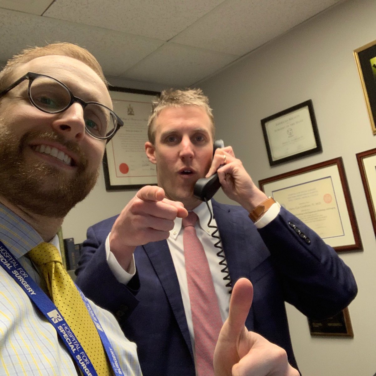 It’s Thursday morning and we are making deals... not really... we’re reviewing Dr. Fabricant’s patient’s hip MRI. Team approach to patient care. #hss #pediatrics #pediatricsurgery #pediatricsurgeon #orthopedicsurgery #ortho #sportsmedicine #radiology #mri #labrum #arthroscopy