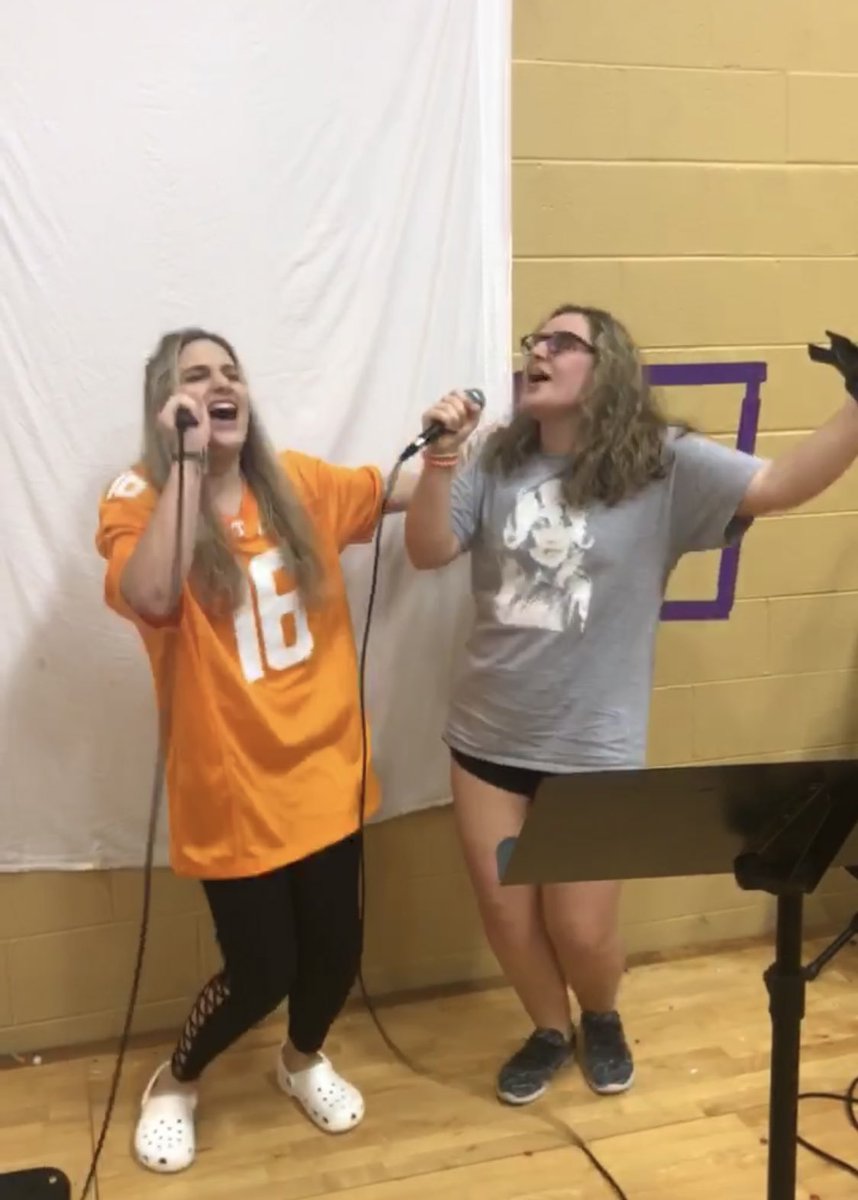 KarnsYoungLife's tweet photo. Come to club tonight at 8:01 and your ears might be blessed‼️ 🎤🕺🏽 https://t.co/lUoEJGLLHC