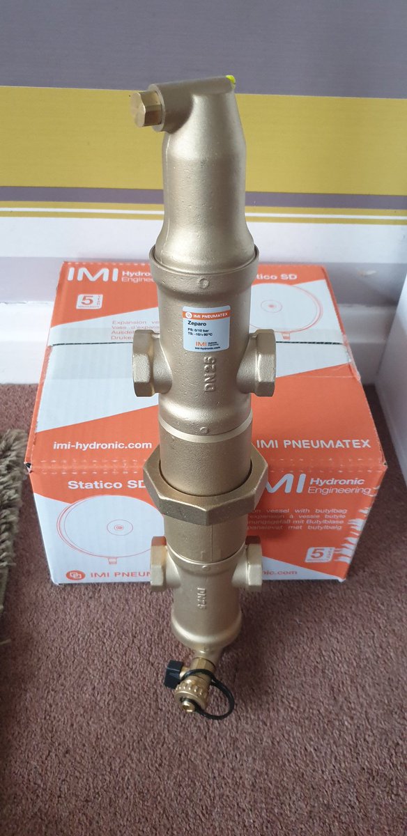 ThePeakGroupLTD's tweet photo. Thanks for the advise last week kirbster and @IMImrjasonmoore on the prombt delivery. Hope @JamesCoxService has had his weetabix ๐ช๐ช #LowLossHeader #IQ https://t.co/VIGGD0eoXm