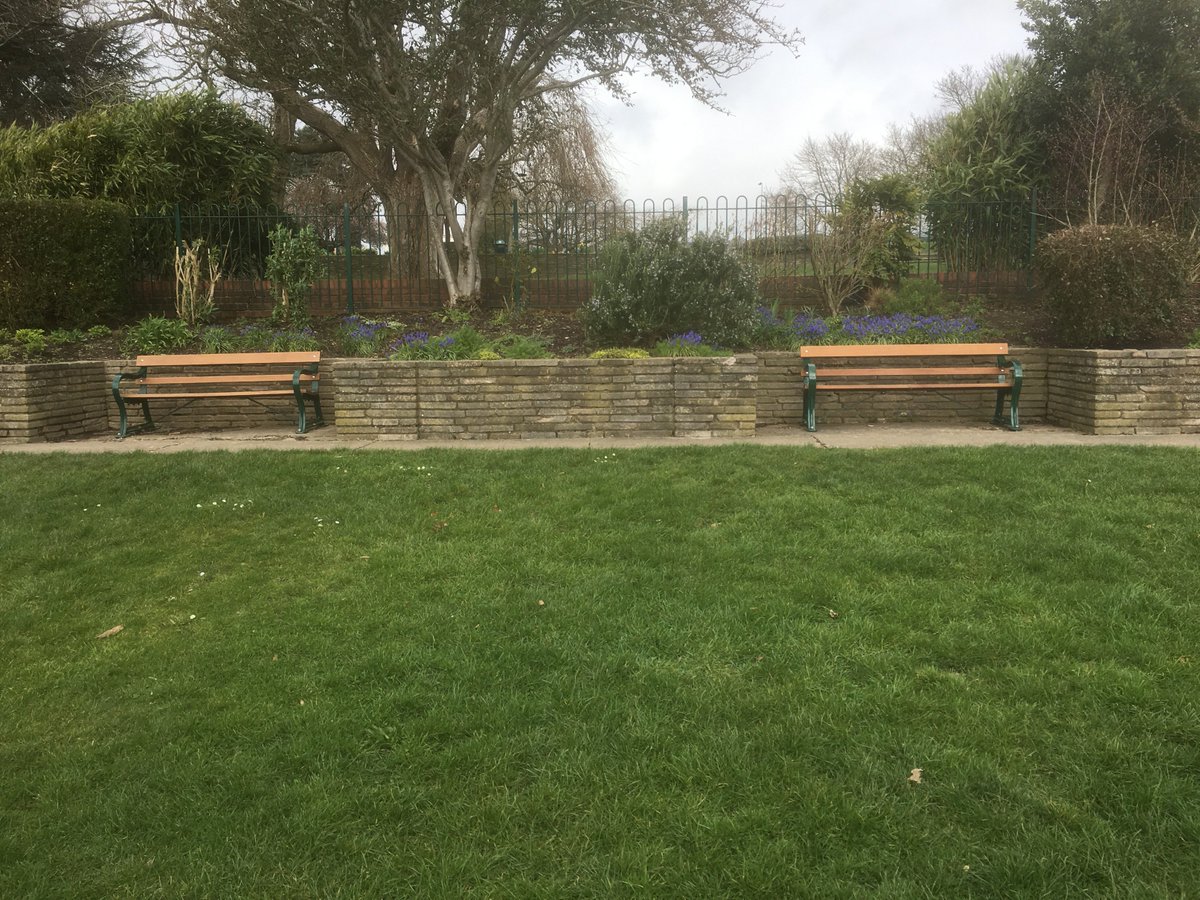 Yeah! Great to see the Tesco benches back in Kingswood Park. Thank you SGC for replacing the one stolen by very determined thieves.