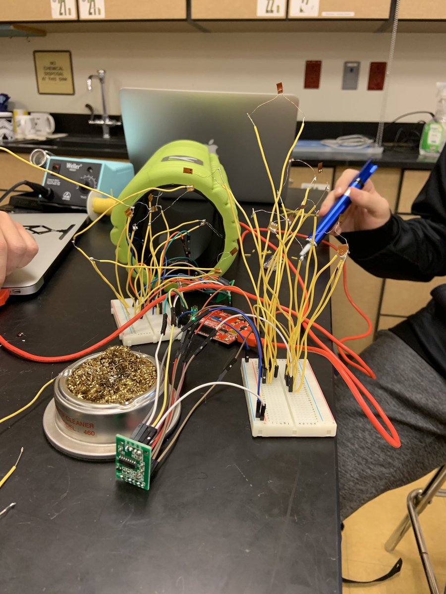 With help from Mr. Chin, we were able to get readings from both of our first two bridges. Soldered and connected the second two bridges to eventually get readings from the other side of the roller. #RollOut