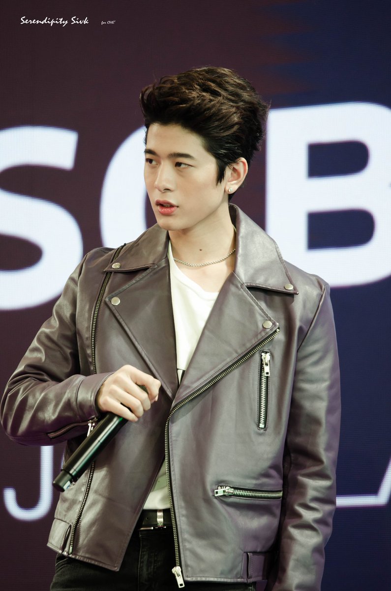 SERENDIPITYSIVK's tweet photo. [HQ]​ 190303 -​ 👑😍
 #XXSIVK
 #9by9TH 
#porschesivakorn
@PorscheSivakorn https://t.co/vdOmyP0bab