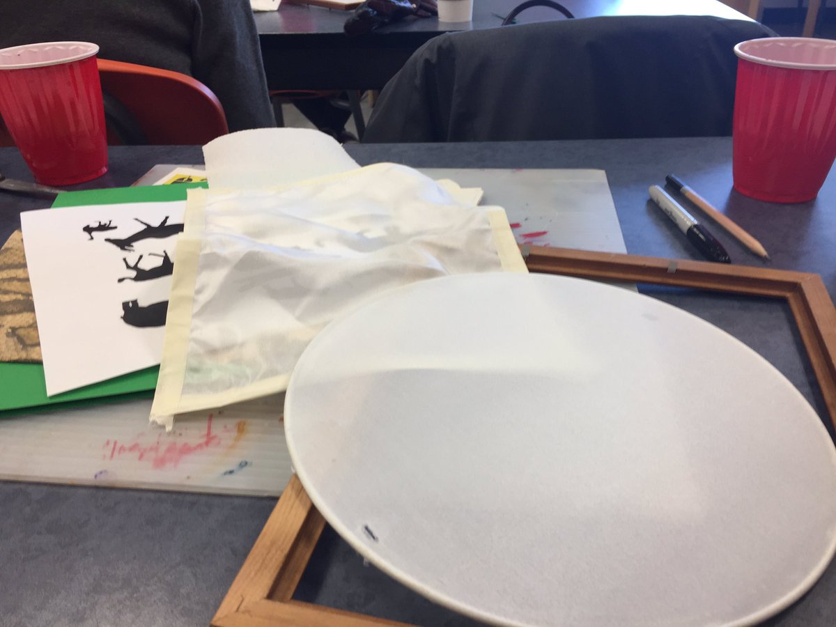 MissAnnieMT's tweet photo. Ready for some silk painting!!! #local42mptc19 https://t.co/Z8iok6MOFb