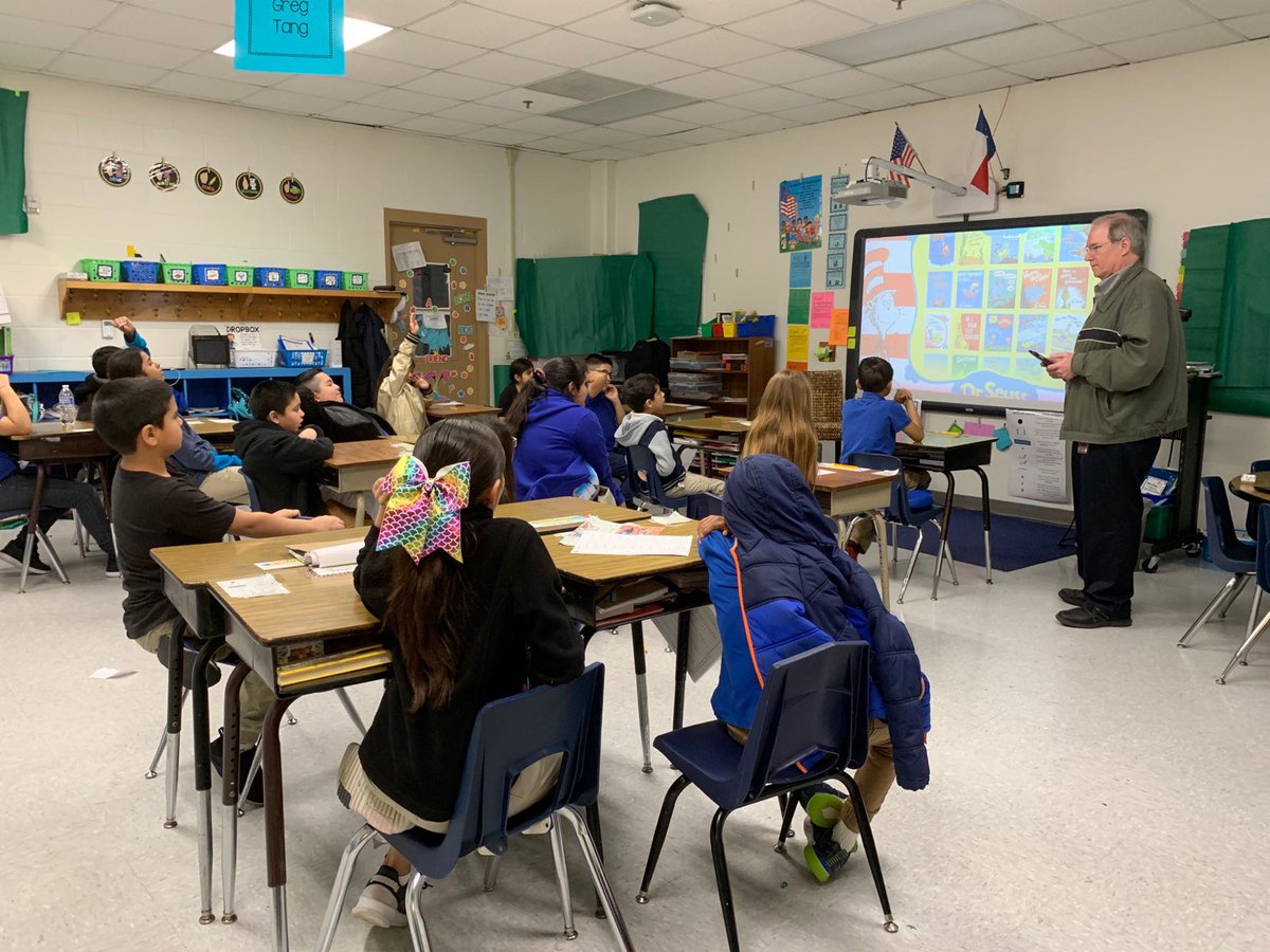 Winston_ISE's tweet photo. Thank you to our guest readers who shared the love of reading with our scholars! @EISDTalentMGT @SCamachoDAVANDC @rfoster1011 #WinstonWins #ReadAcrossAmerica #WinstonReads @EISDofSA https://t.co/pb5ZQjroru