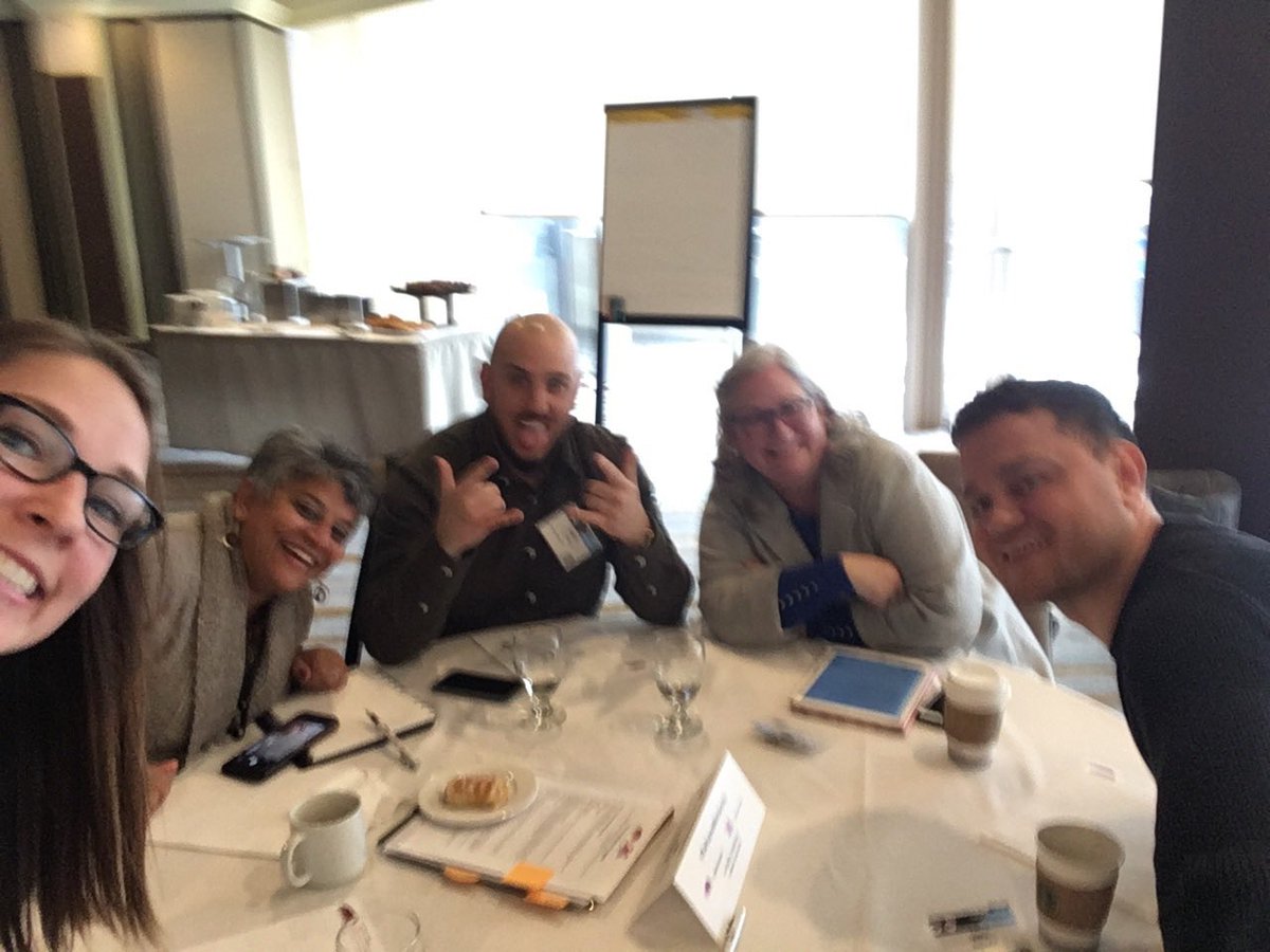 bradshaw_nancy's tweet photo. #groupselfie.   @RedstoneAgency @yxzuniversity https://t.co/wcbvOVGbEe