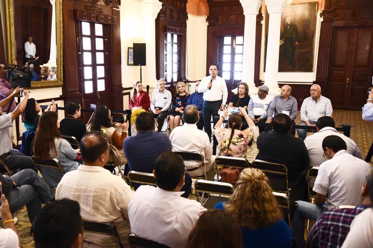 Gobdetabasco's tweet photo. Se presenta el Comité  de Organización de La Feria 2019, integrado por Miguel Wabi Yabur, Cristóbal Broca Hernández, Raúl García Rodríguez, Claudia Vargas Berman, Marisa Dagdug Nazur, Mª Luisa Cacep Rodríguez, José Estrada Garrido, Raúl Torres Fócil y Mª Eugenia Alamilla Murillo https://t.co/79HM2y65sR