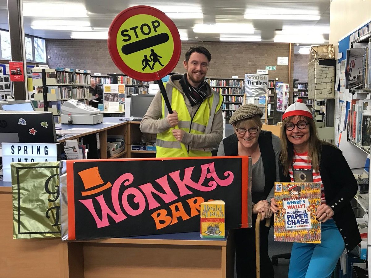 EDLC_Culture's tweet photo. #HappyWorldBookDay at sunny #MilngavieLibrary from Wally, Grandpa Joe, the Phantom Lollipop Man...and Gandalf?! #ShareAStory https://t.co/vtot2bbx9L https://t.co/yFDDR8xvF1
