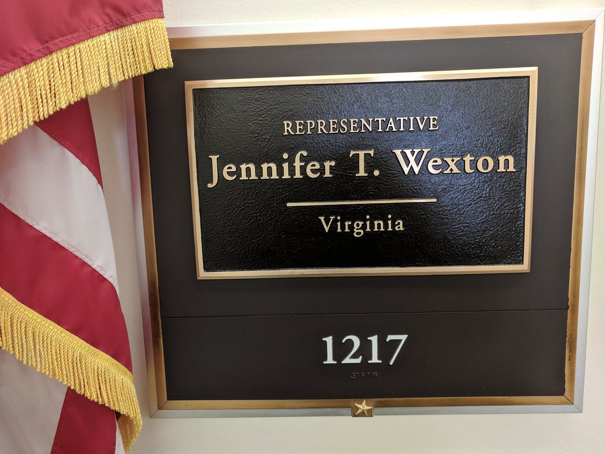 On the hill with @iste @jisoosong2017 @RepWexton #Act4Edtech to support #ESSA funding #moretitleiv #titleII #edtech #TeachersAsLearners professional learning is key to pedagogical #innovation #digitalliteracy required to help Ss become #FutureReady @vste #VA10 @CoSN @SETDA