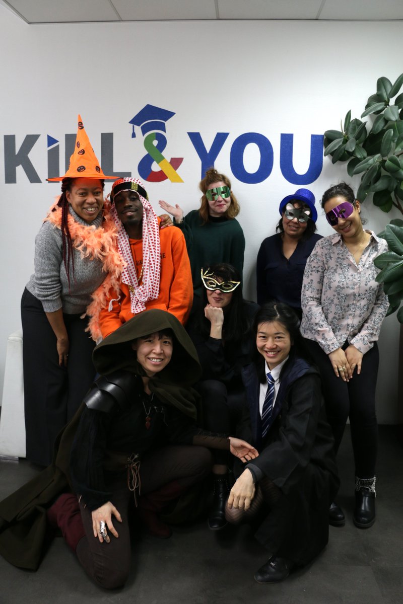AcademieBe's tweet photo. [MARDI GRAS] Les collaborateurs @skillandyou  au TOP pour cette journée déguisée, organisée par la super team #RH ! 😍Nos services accompagnant les élèves des différentes écoles du groupe sont bien représentés ! Convivialité &amp; gourmandise étaient au RDV ! 🤗 #formation #QVT https://t.co/Qe7KOYwpit