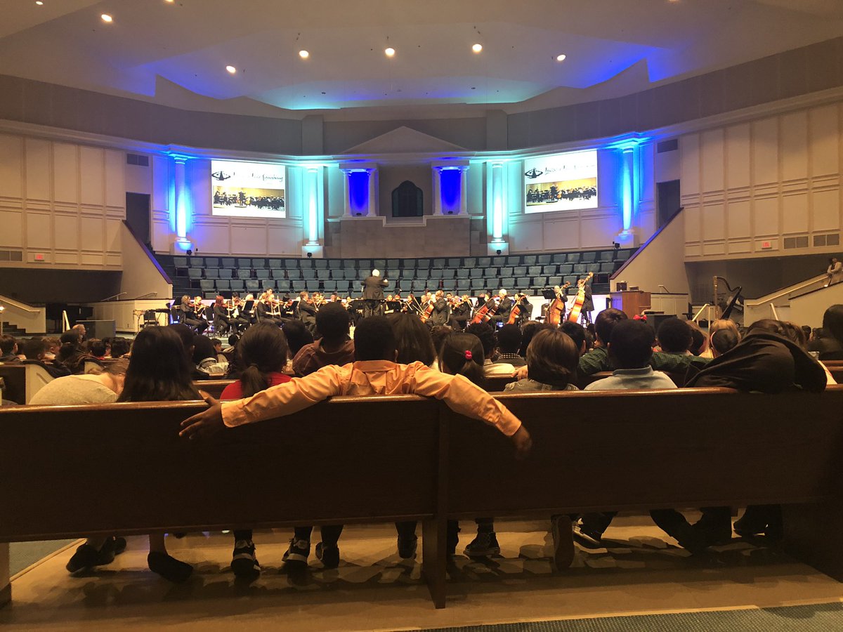 LisaLingren's tweet photo. These third graders are really engaged with the Lewisville Lake Symphony! #LISDCulture #lewisvillelakesymphony https://t.co/9GuPTwjbfw