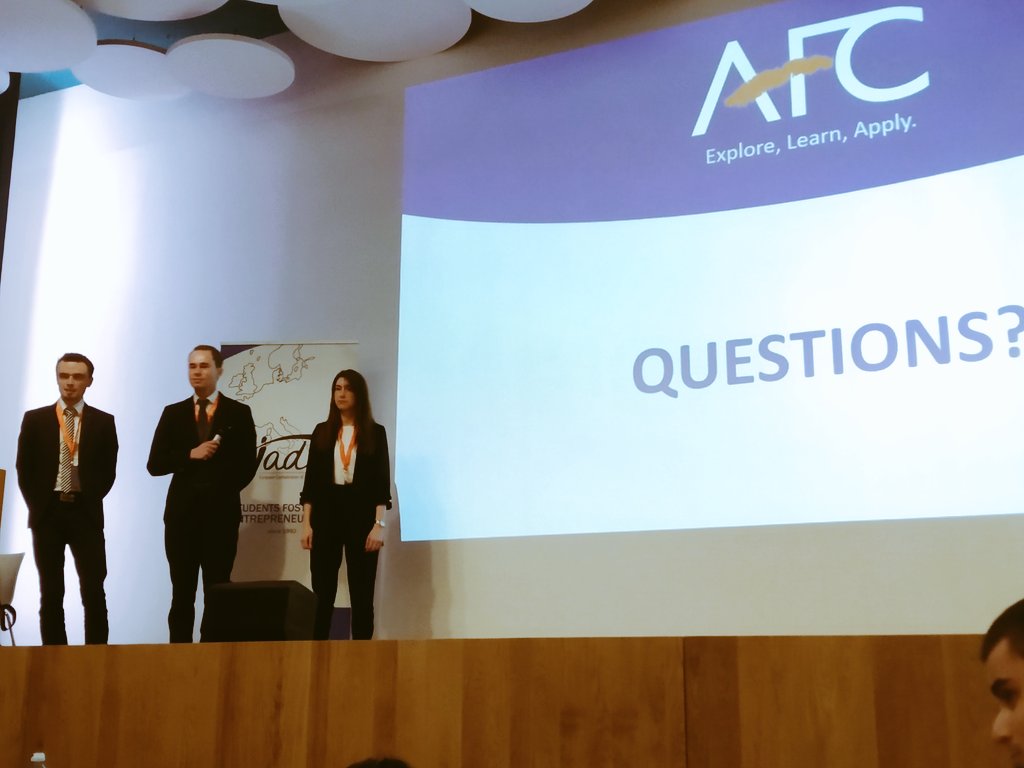 Thanks to <a href="/AFCLeuven/">Academics For Companies</a>
<a href="/JECatt_Official/">JECatt</a> for their speeches to the Most Entrepreneurial Junior entreprise
#ExcellenceAwards #JSC19 #StepIntoTheFuture