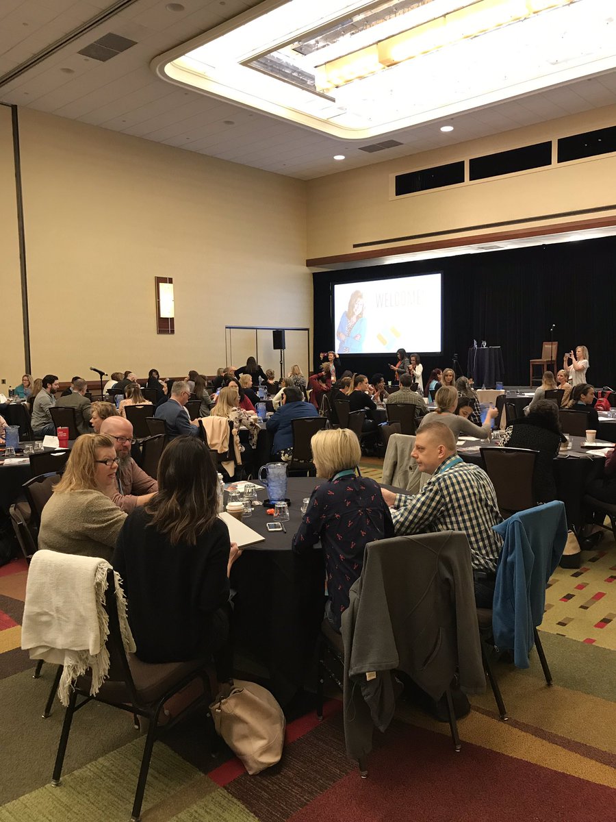 Judithvirag's tweet photo. #CBFLIVE2019 #cleanclubcalgary packed house! Ready to learn! https://t.co/O8UlGcOa8g