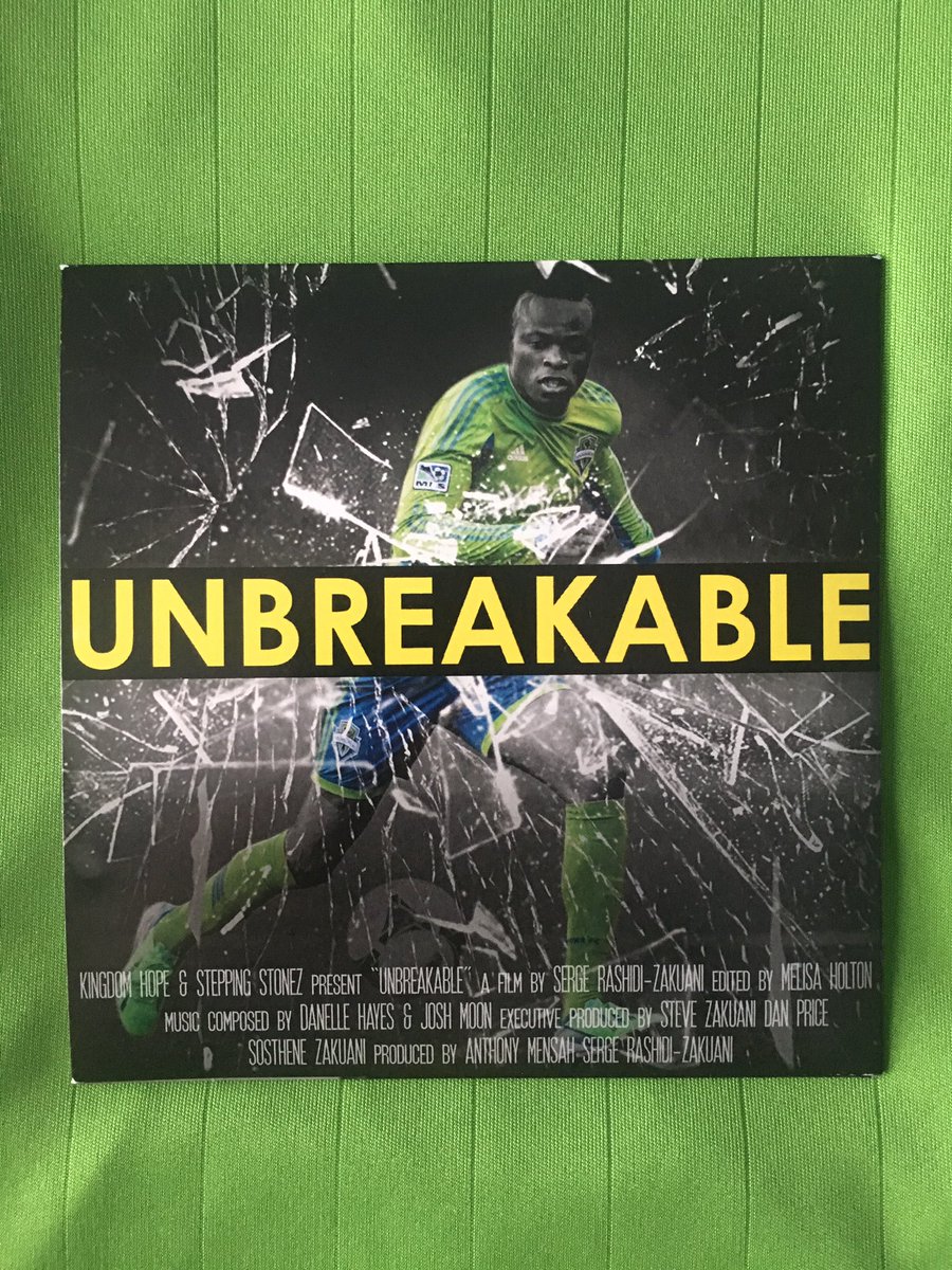 This just arrived in Northern Ireland. Looking forward to watching it. Thank you @Zakuani11 #unbreakable