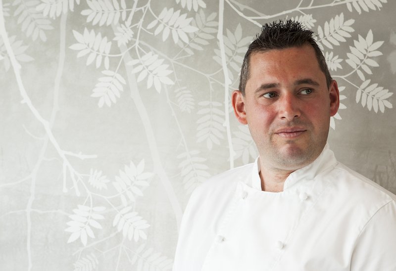 finediningguide's tweet photo. Chef Interview: @MarkMkempson @KitchenW8 who this year celebrates ten years anniversary at the helm. An interesting read spanning a number of  Michelin starred kitchens and some familiar names... https://t.co/mRBdoWaCEn… https://t.co/ZIEJ1XXRbt