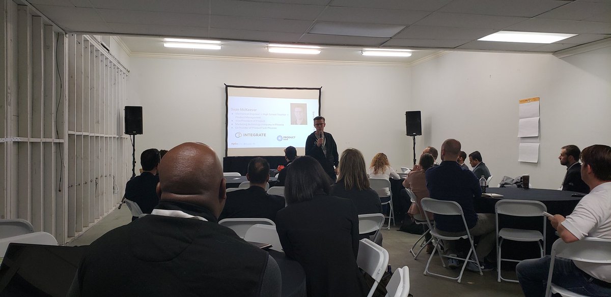 hikue33's tweet photo. Leaning how to build great software product teams with @mckeeversean at #PhxStartupWeek #ThrivePHX #Product https://t.co/Ph5SYcJnc0