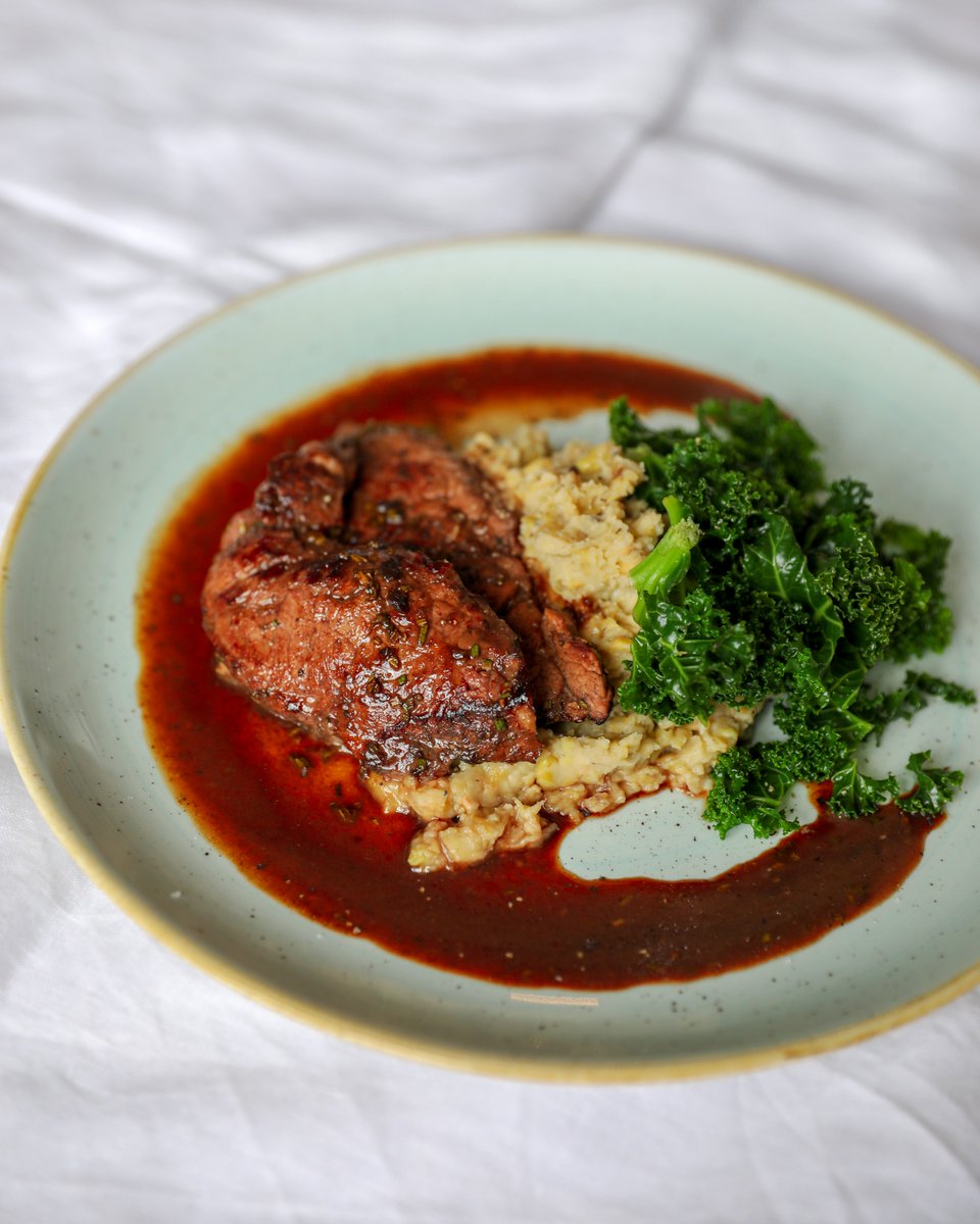 ad | Back with my wonderful <a href="/waitrose/">Waitrose & Partners</a> family to celebrate their new #BeautifullySimple recipe cards! Simple to shop and simple to cook. TRULY! 😍 Today, I give their Black Garlic Lamb and Bean Mash a go… youtu.be/CbDPwTh1WEE 🎉