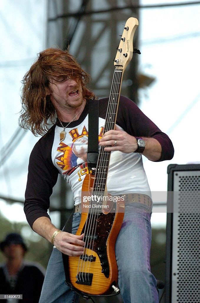 MylesKJunkies's tweet photo. Throwback Thursday with the best band ever... @alterbridge circa 2004 at VOODOO EXPERIENCE New Orleans  ❣💥🤟🎶

"ONE DAY REMAINS"⤵️
https://t.co/muP43rS4A1

PHOTOS BY: Ned Dishman/ Getty Images #picsaretagged 📸👏

#ABV1IsComing y'all!! 🎉🎈 https://t.co/QYpYpi8vFC