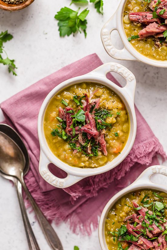 twcctz500's tweet image. RT @re_eats: Slow Cooker Split Pea Soup | bit.ly/2Tvm6yj | #2SP #7PP #CrockPotRecipes #DinnerRecipes #EggFreeRecipes #Fall #OnePot #PorkRecipes #Recipes #Under10 #Winter