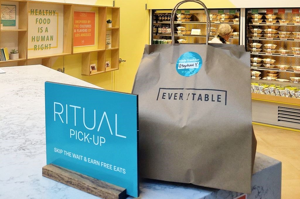 🙌🏽 <a href="/ritual_co/">Ritual</a> is FINALLY launching in #Vancouver! Talk about a game-changer for your lunch run 🔥 dailyhive.com/vancouver/ritu… <a href="/raymondreddy/">Ray Reddy</a>