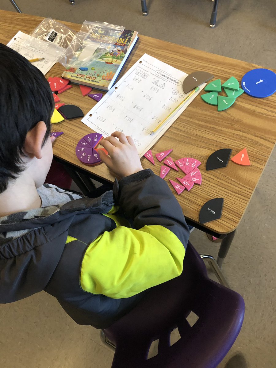 MrsHCrowder's tweet photo. Building two fractions today to compare! We love our new tools! #engageYCSD #mathYCSD https://t.co/bL1wqksRCW