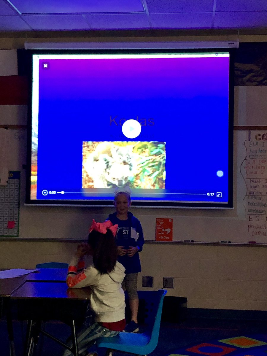 AlexandriaAmad1's tweet photo. Presenting their keynote presentations about their research. They rocked it!! #itsbetteratRann @DISDRann https://t.co/GnJoNozNQO